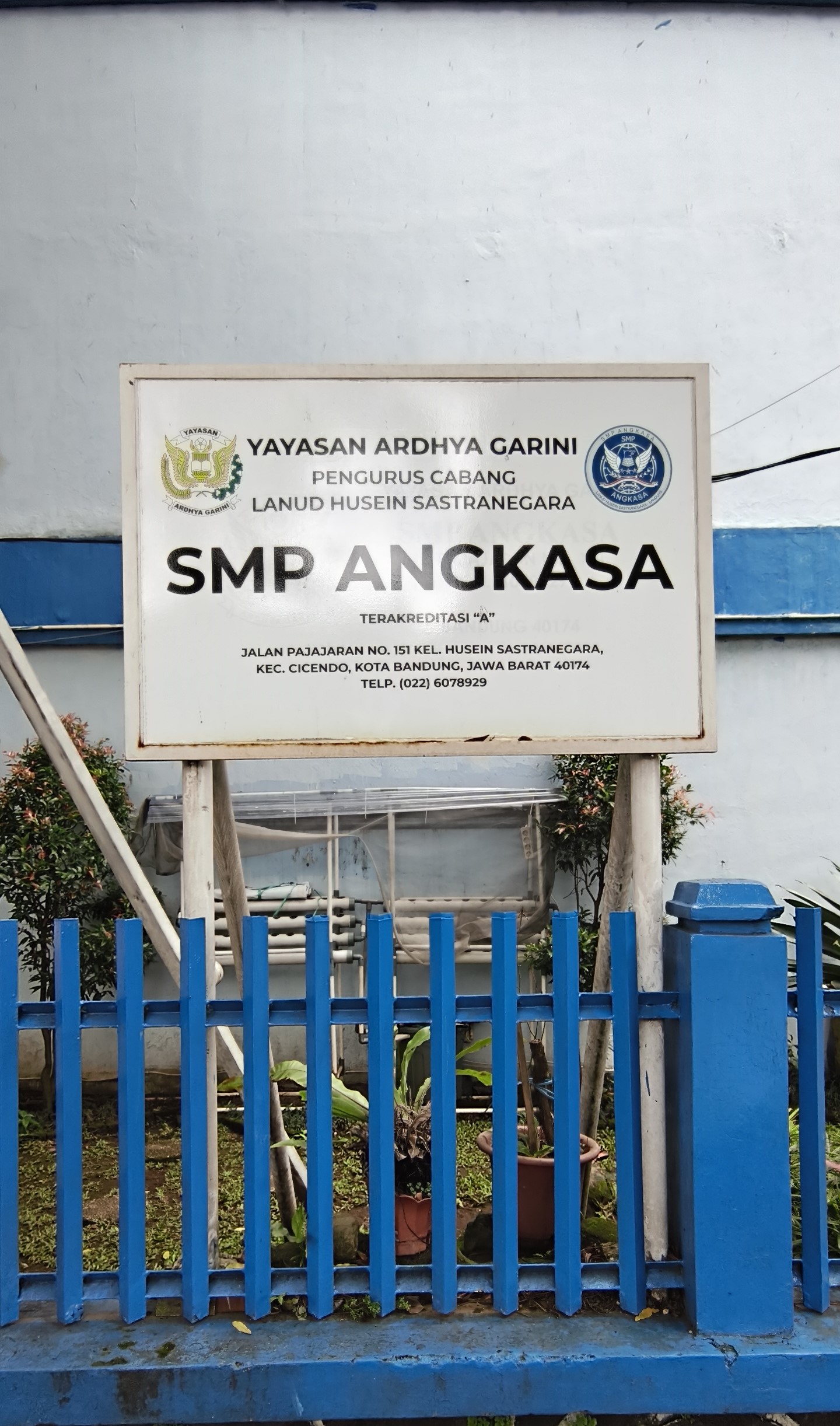 Plang Sekolah