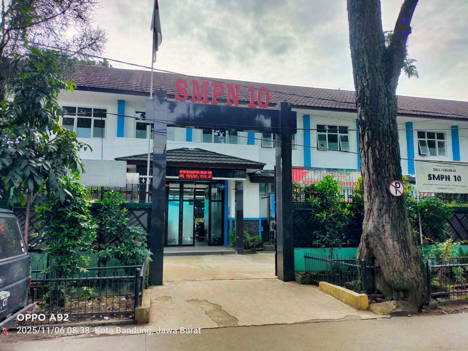 Gerbang Utama Sekolah