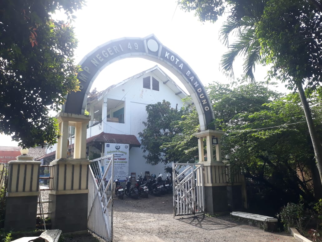 Gerbang Utama Sekolah