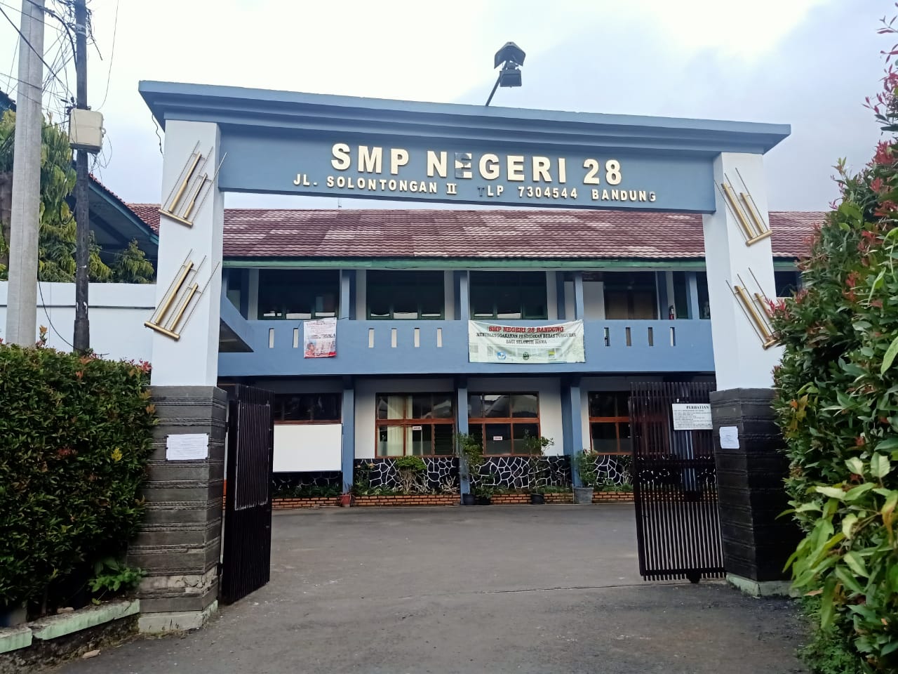 Gerbang Utama Sekolah