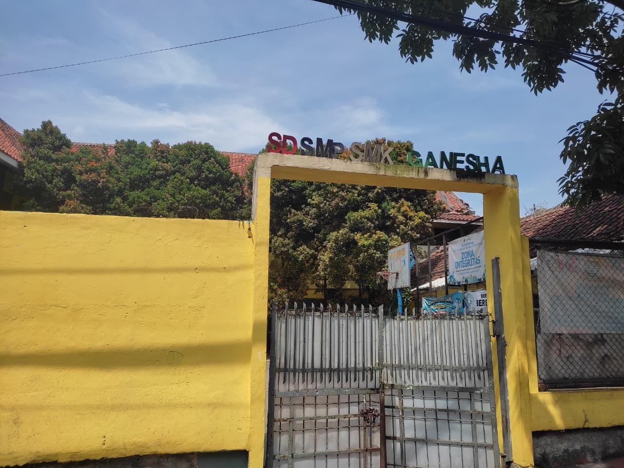 Gedung Utama Sekolah