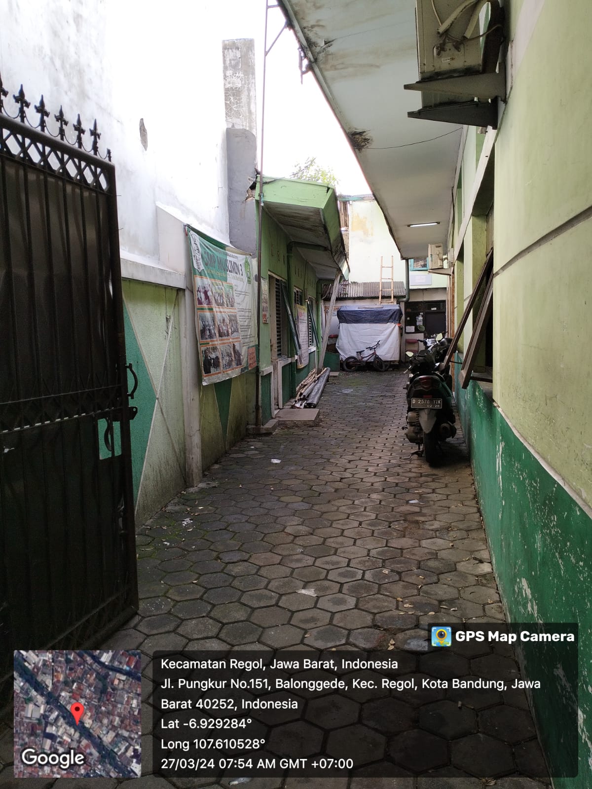 Gerbang Utama Sekolah