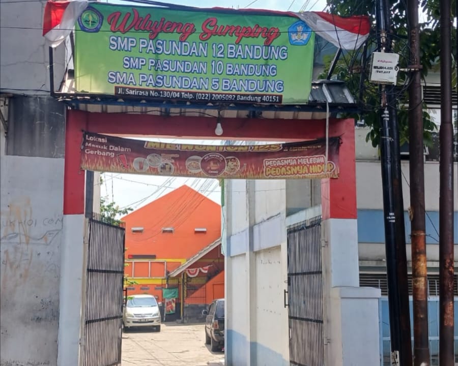 Gerbang Utama Sekolah