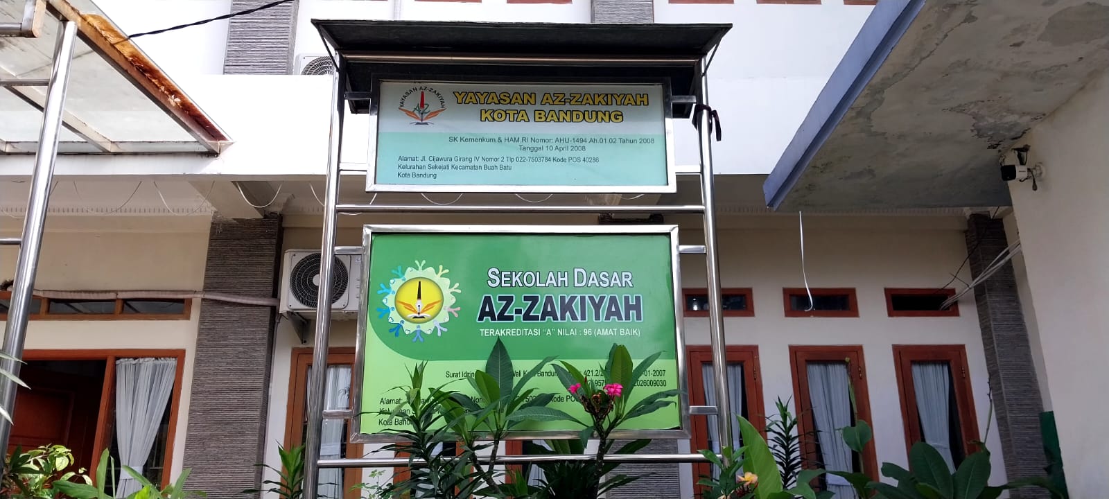 Plang Sekolah