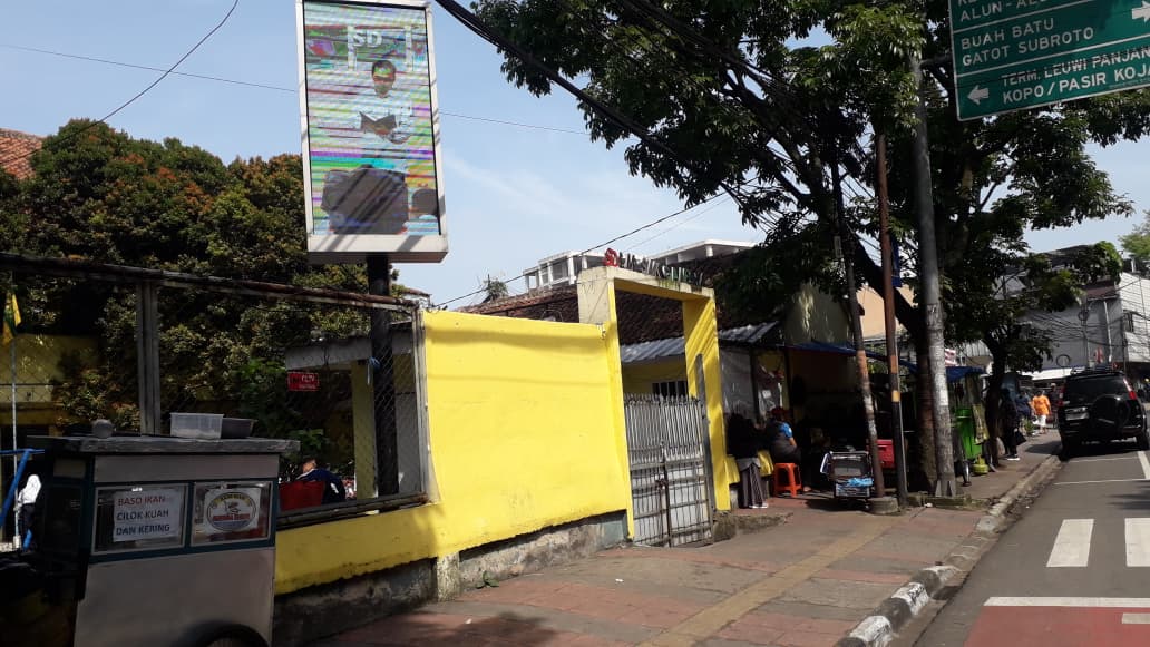 Gedung utama Sekolah