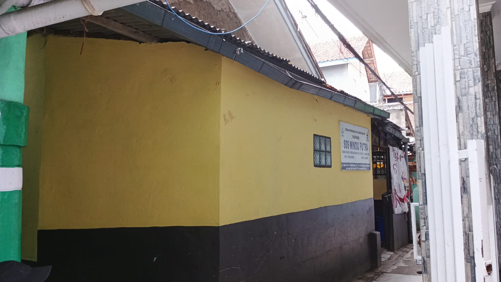 FOTO GEDUNG UTAMA SEKOLAH