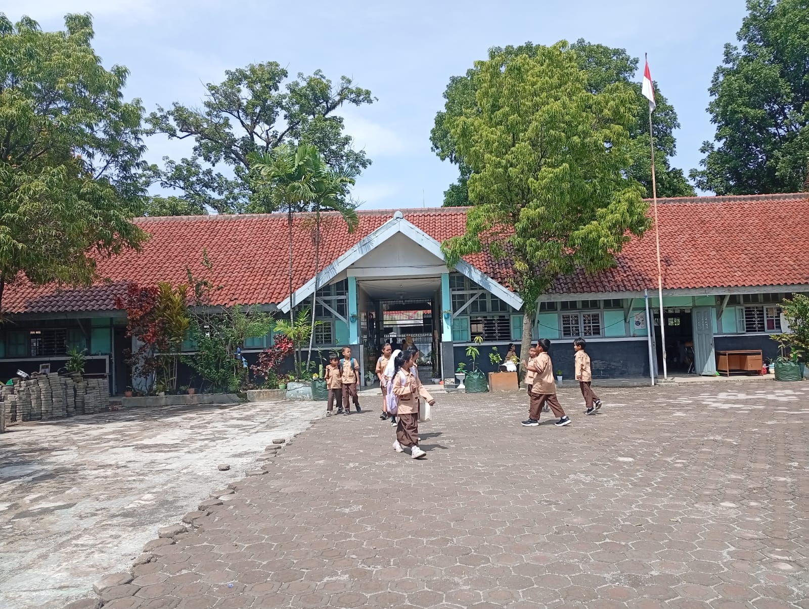 Gedung Utama Sekolah