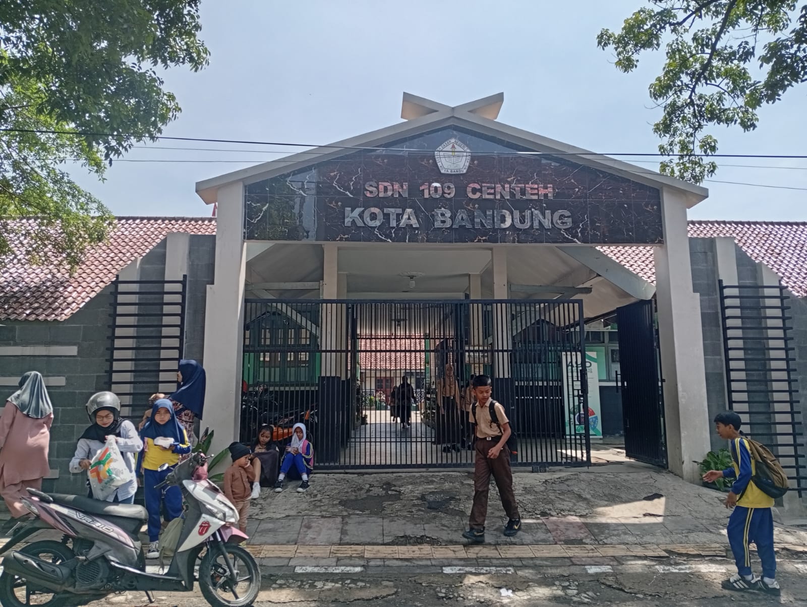 Gerbang Utama Sekolah