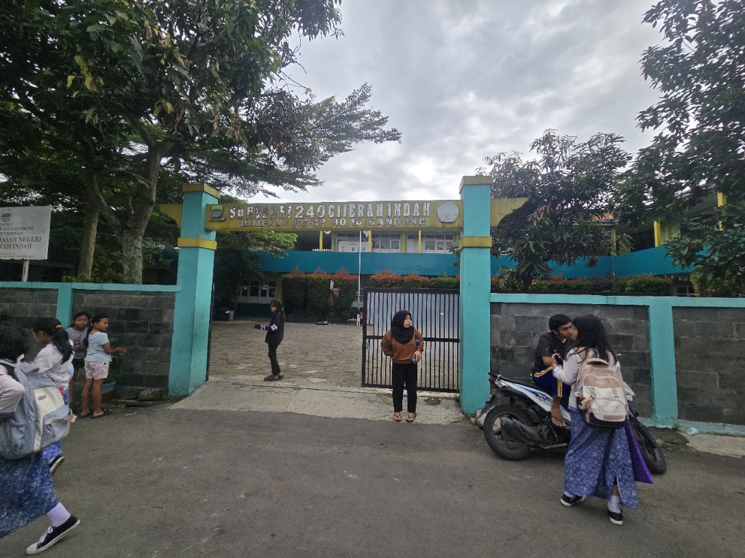 Gerbang Utama Sekolah