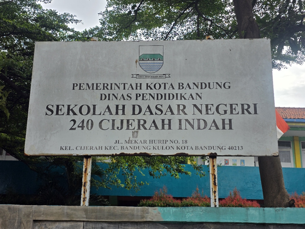 Plang Sekolah