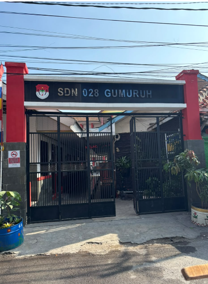 FOTO DEPAN SEKOLAH