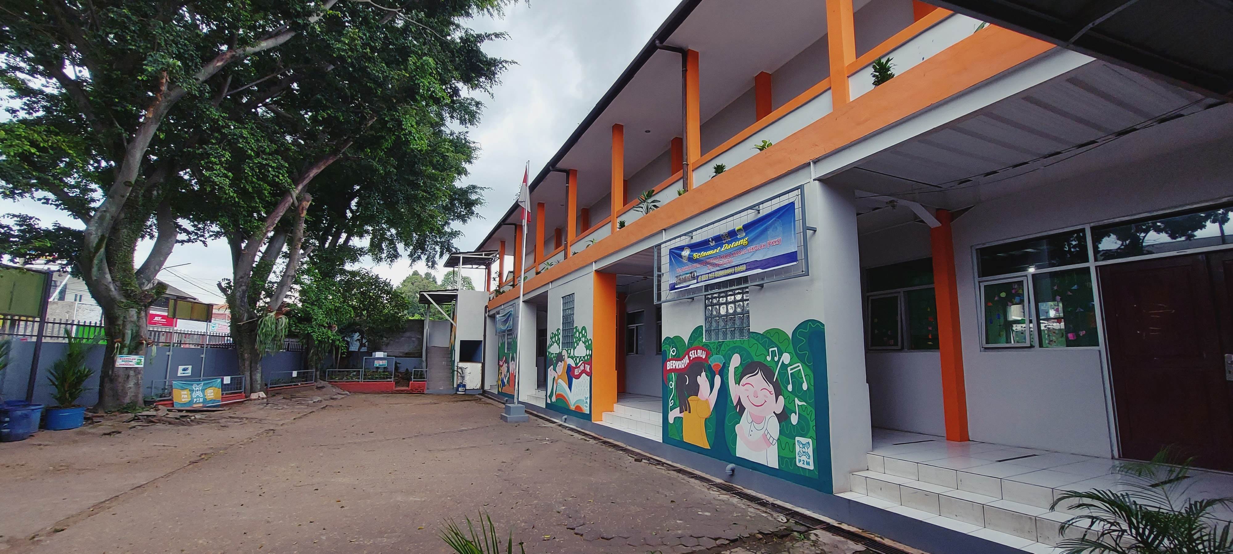 Tampak Selatan Bawah