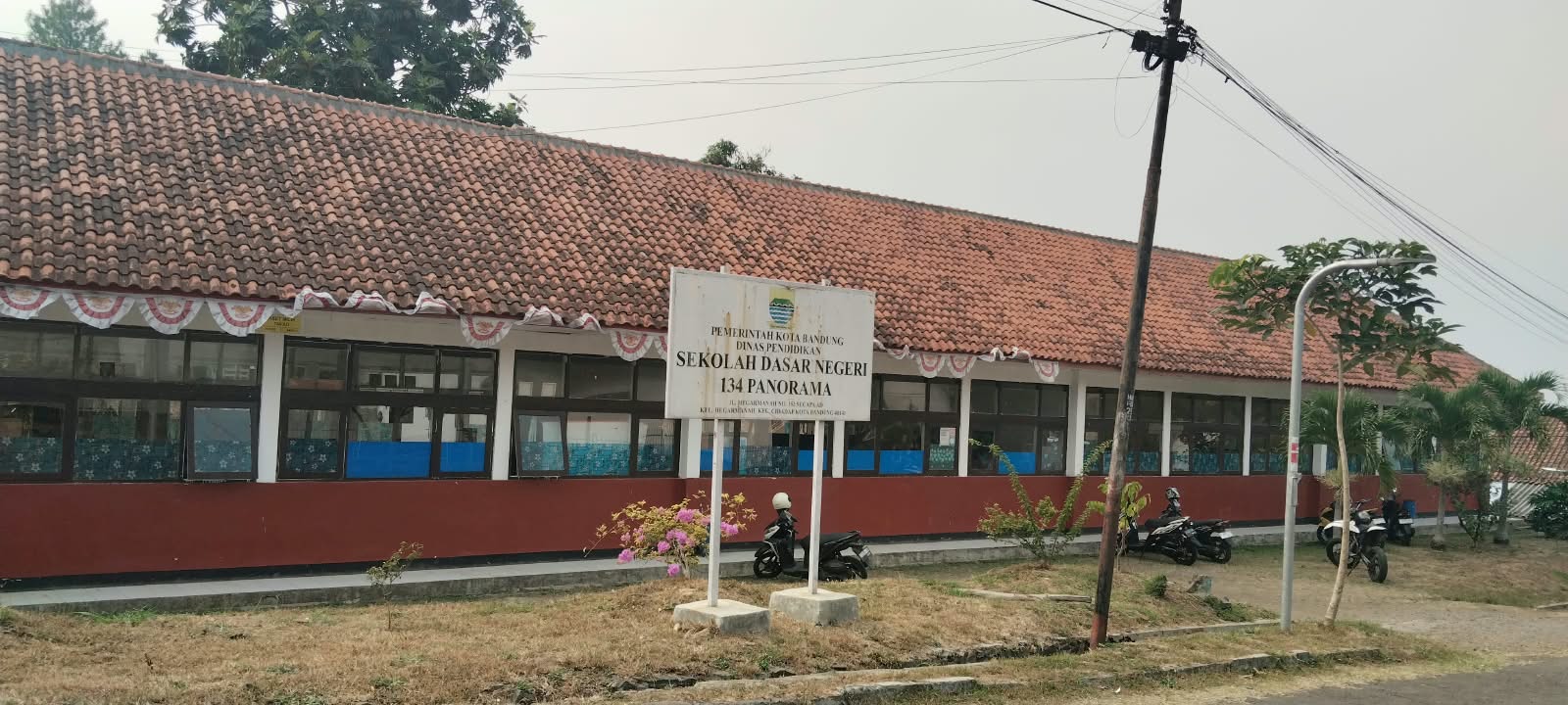 Tampak Depan Sekolah