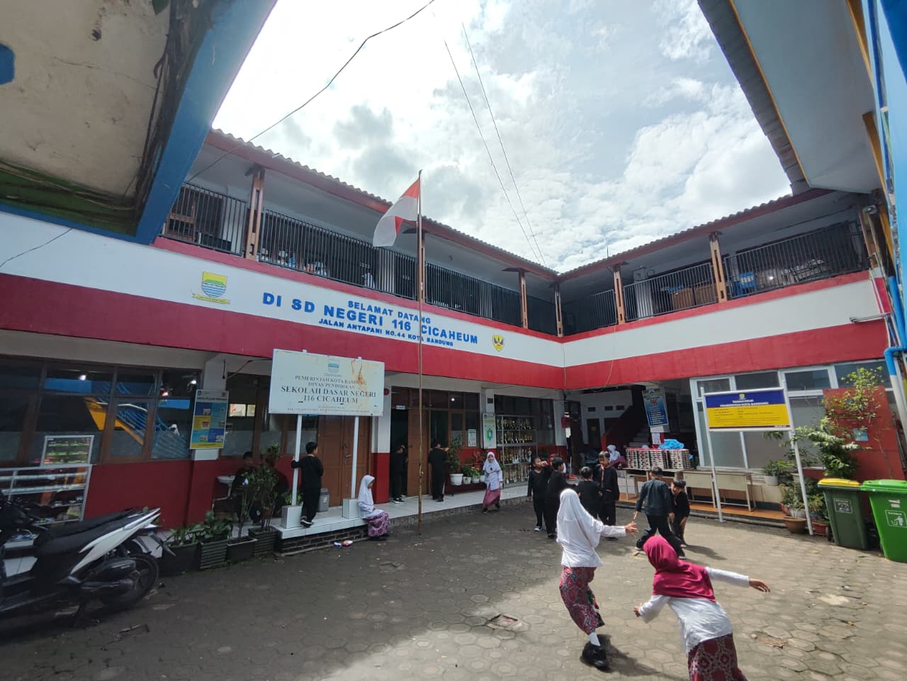 Gedung Utama Sekolah