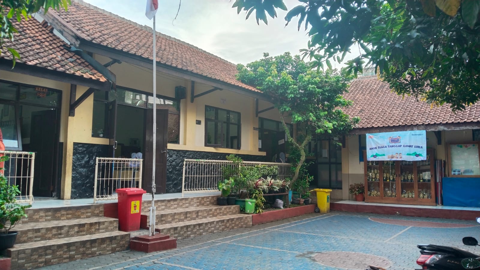 Bangunan Gedung Sekolah SDN 055 Jatihandap