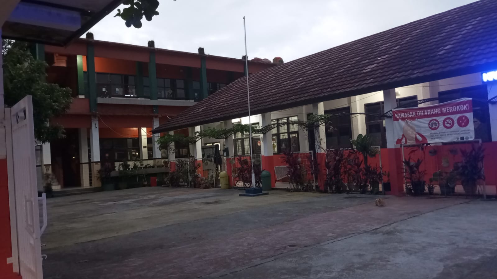 Bangunan Sekolah