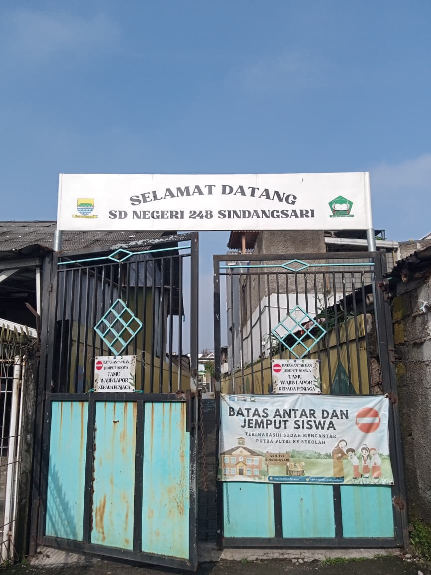 GERBANG SEKOLAH SDN 248 SINDANGSARI