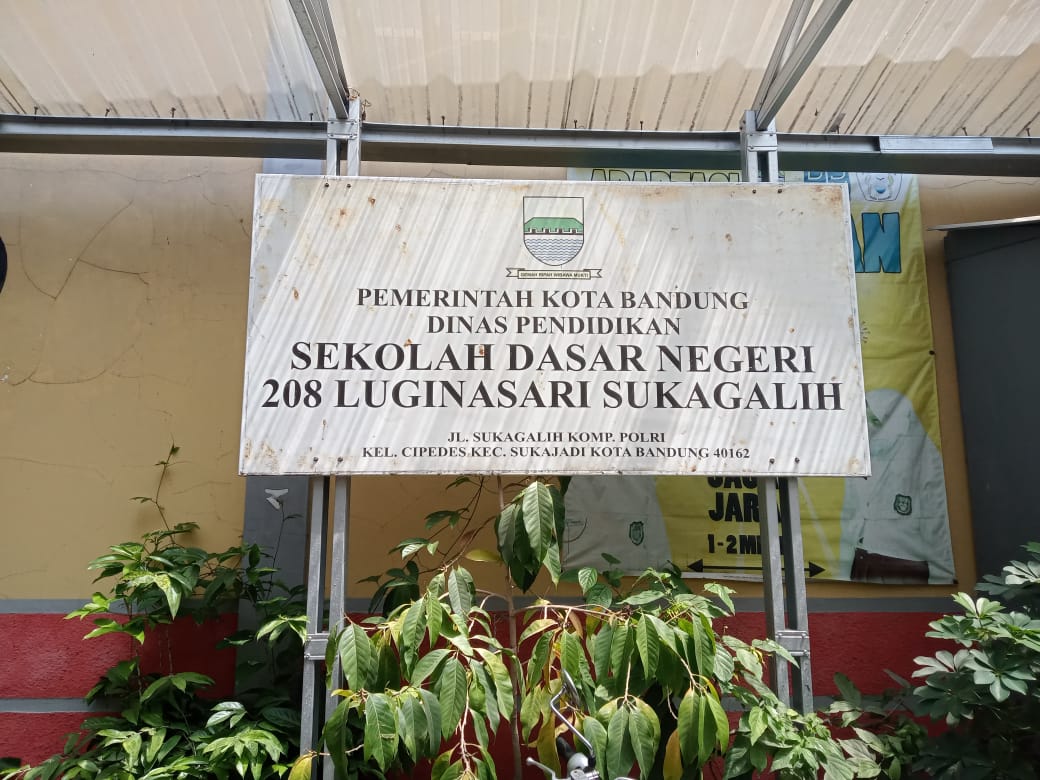 FOTO A, PLANG SEKOLAH