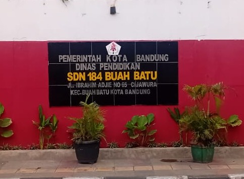 Plang Sekolah