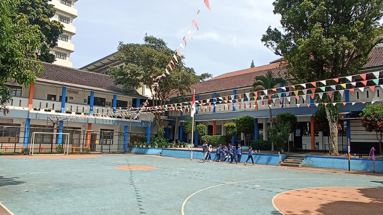 Foto Gedung Utama SD Laboratorium Percontohan UPI