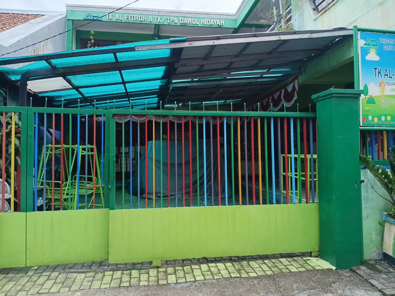 Gerbang Utama Sekolah