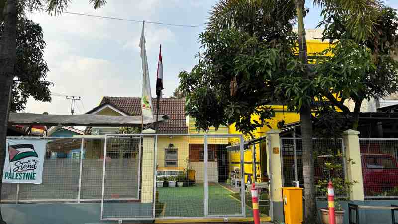 Gerbang utama sekolah