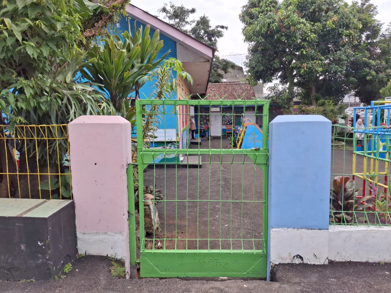 Gerbang Utama Sekolah