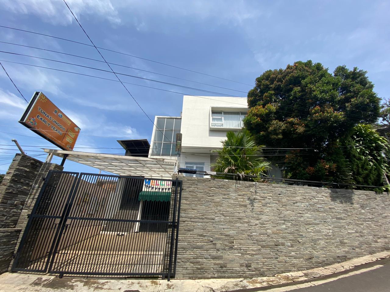 foto gedung utama sekolah