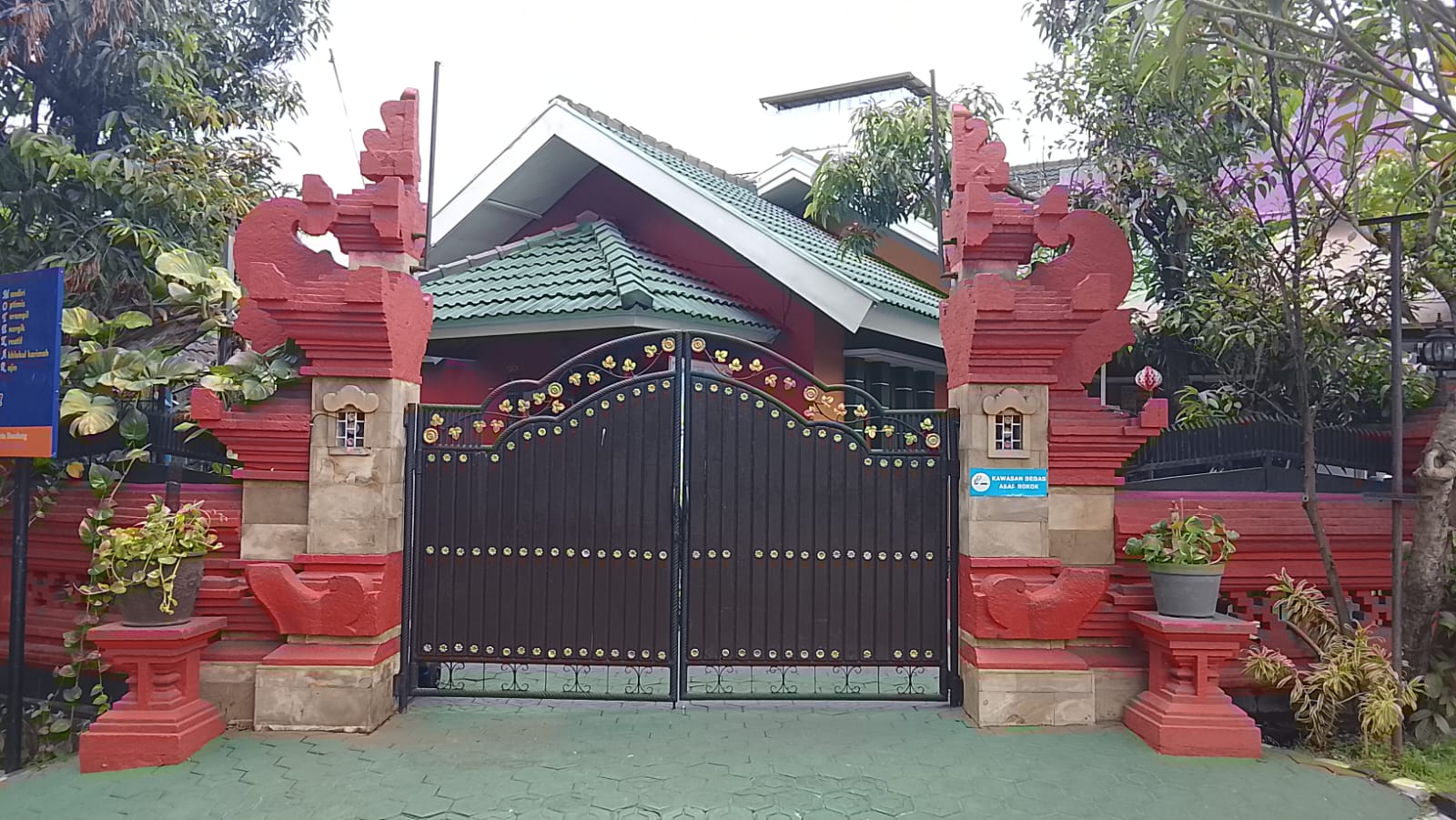 Gedung Utama Sekolah