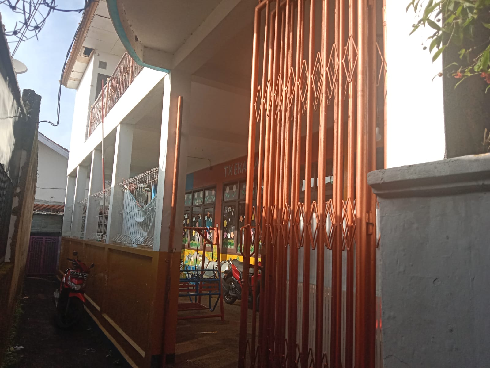 Gerbang Utama sekolah