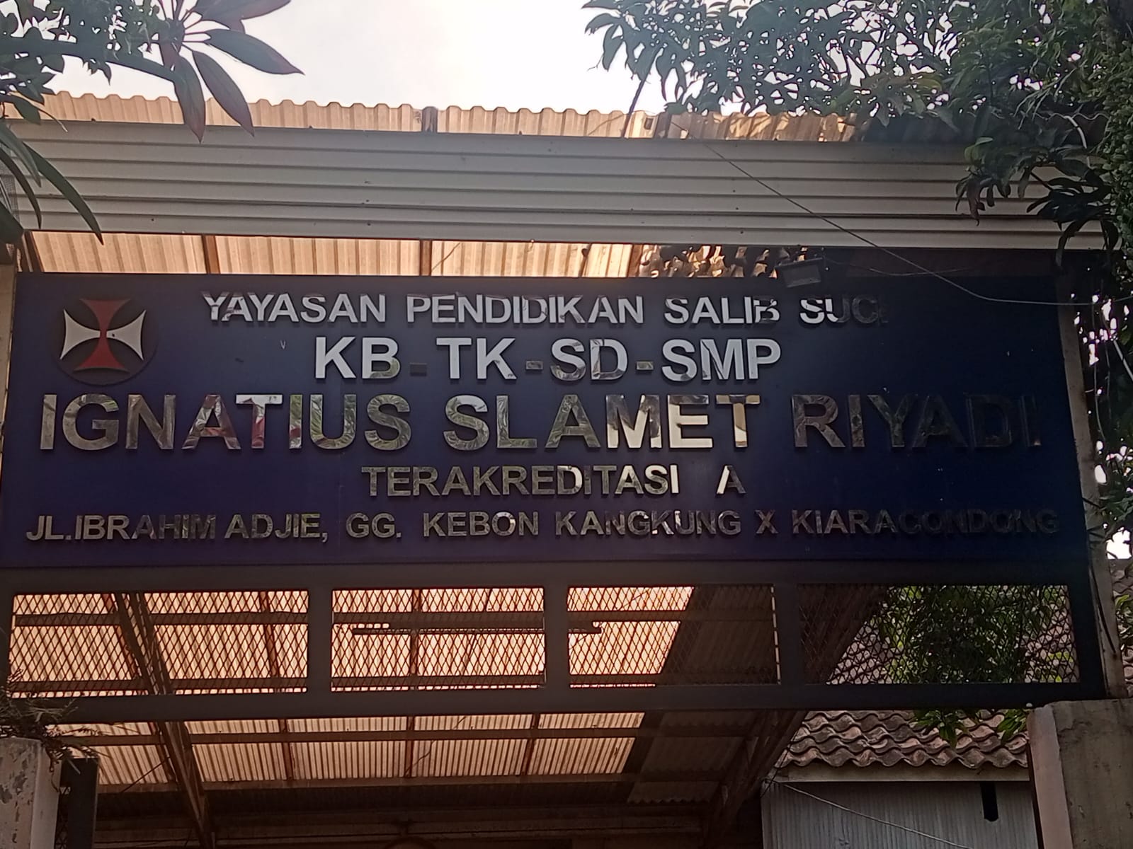 Plang sekolah