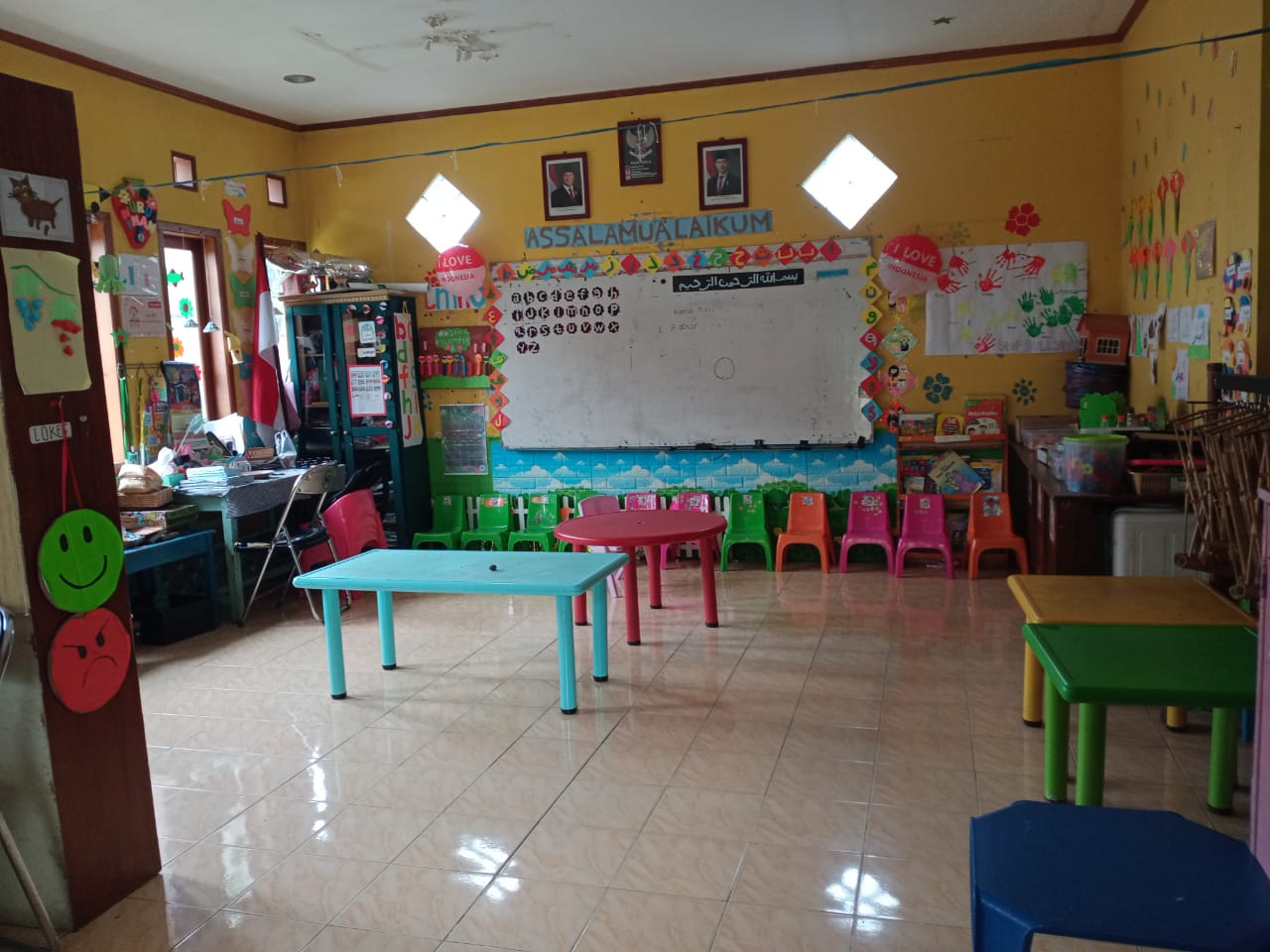 FOTO RUANG KELAS UTAMA