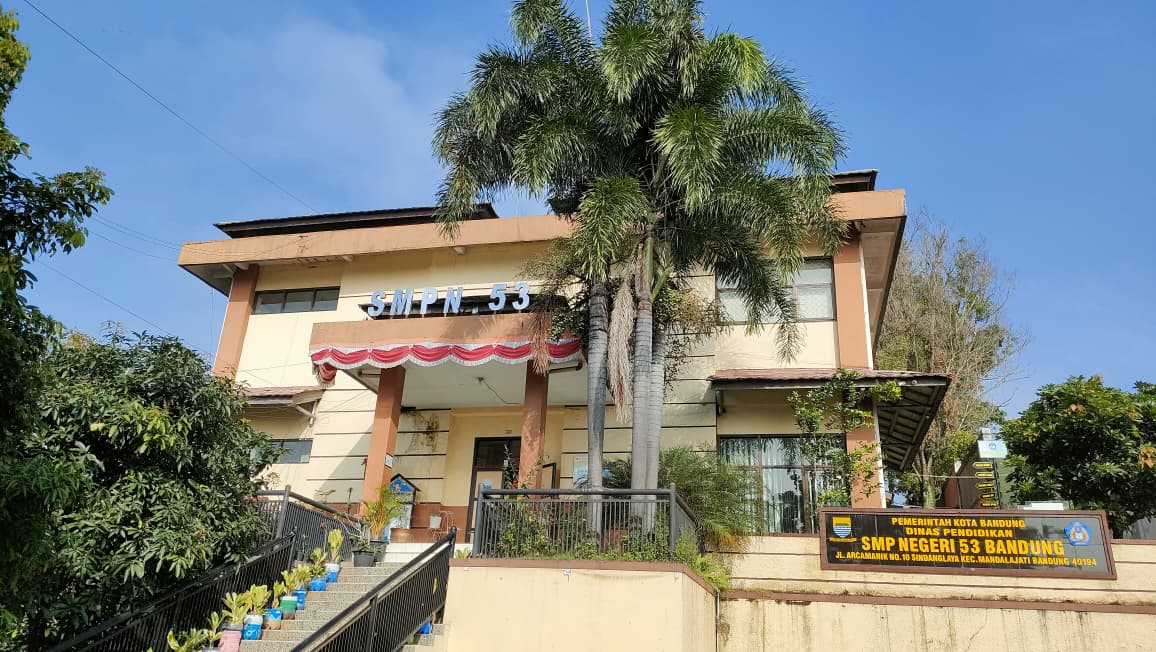 Foto Gedung Utama SMPN 53