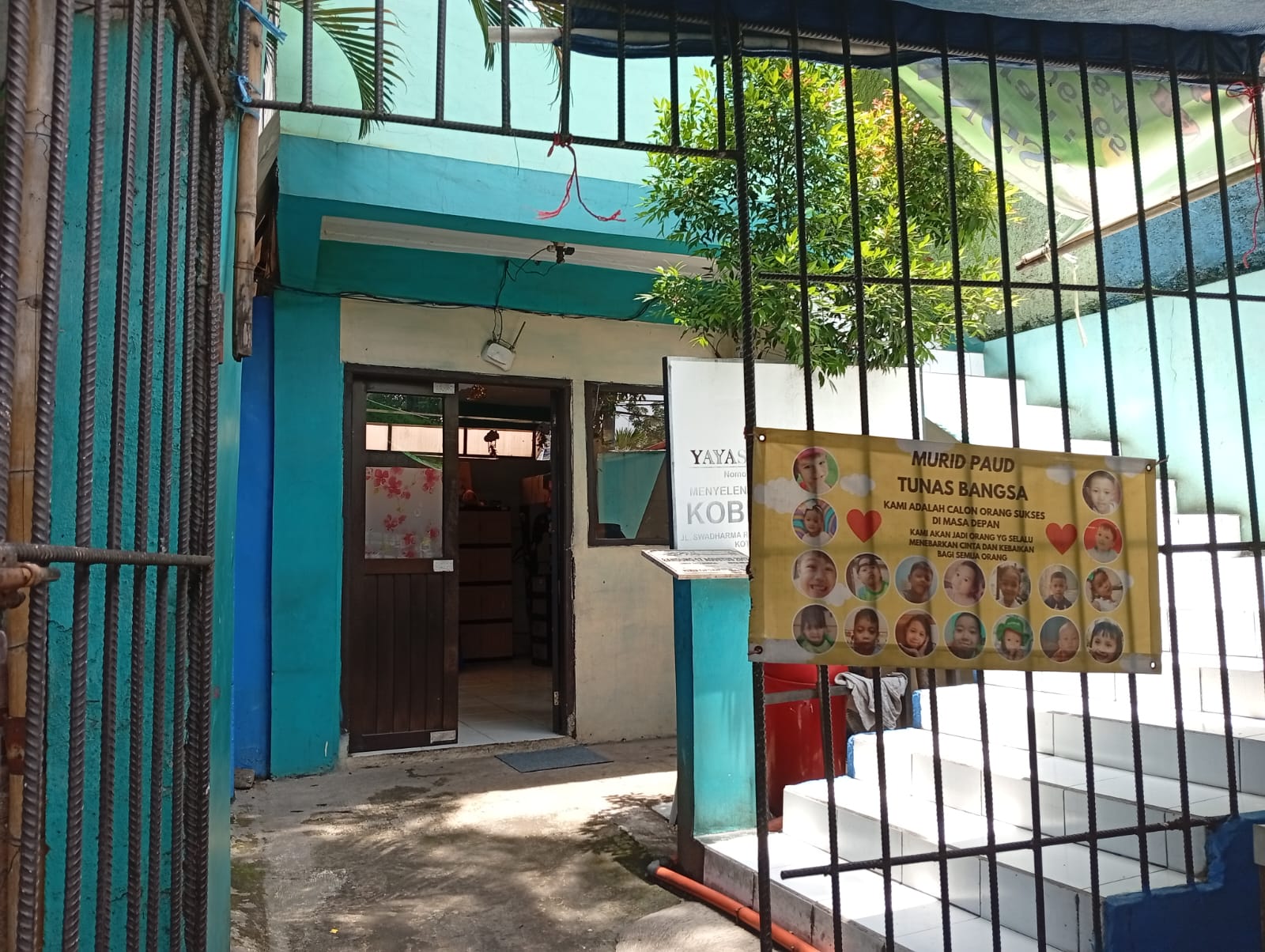 Gerbang Utama Sekolah