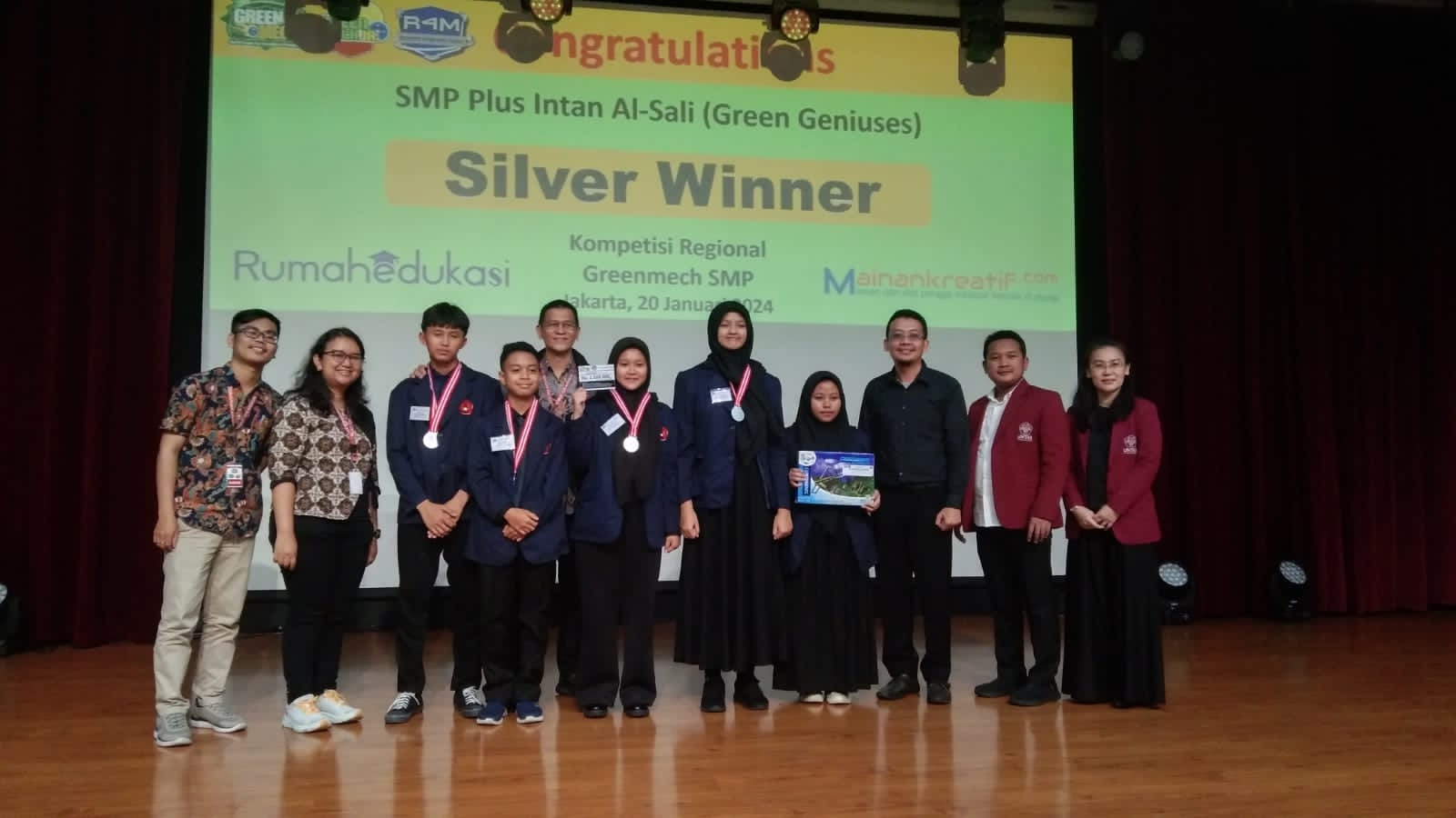 Silver Winner Kompetisi Regional Greenmech SMP di Jakarta, Januari 2024