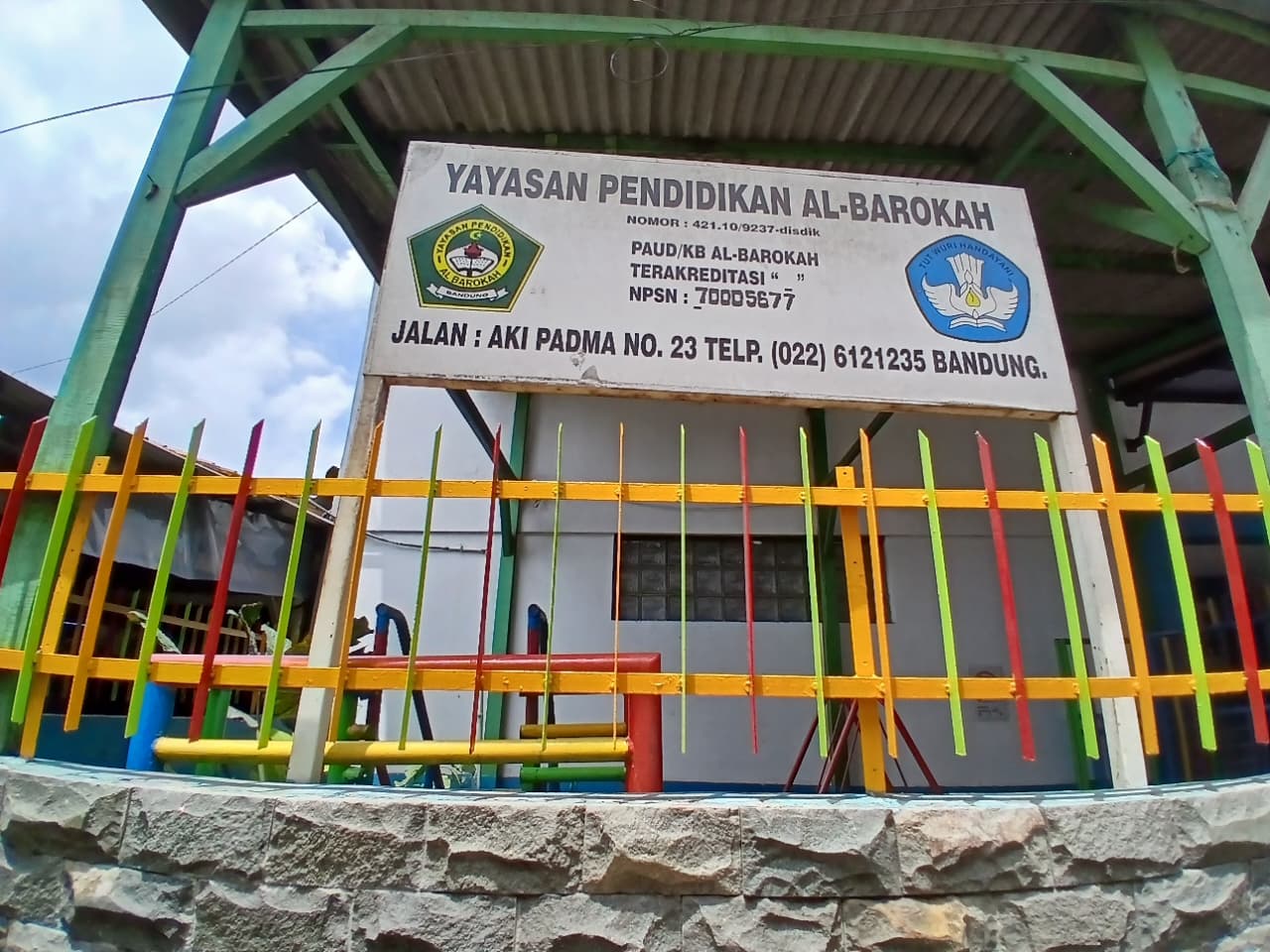 Plang Sekolah