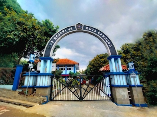 Poto Gerbang Utama Sekolah