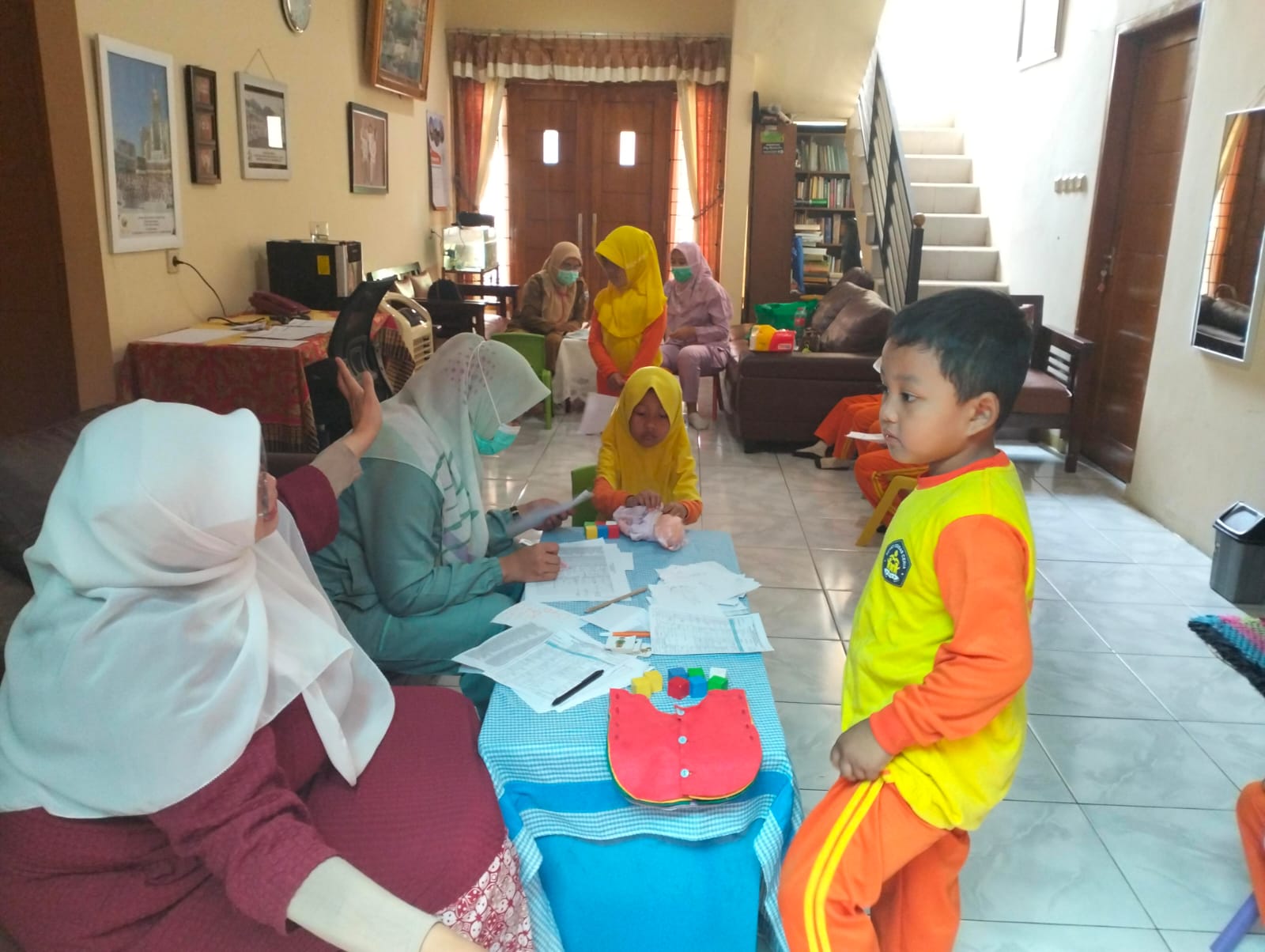 Foto Penjaringan Kesehatan KB Brilian Ceria oleh Petugas PUSKESMAS Cipadung